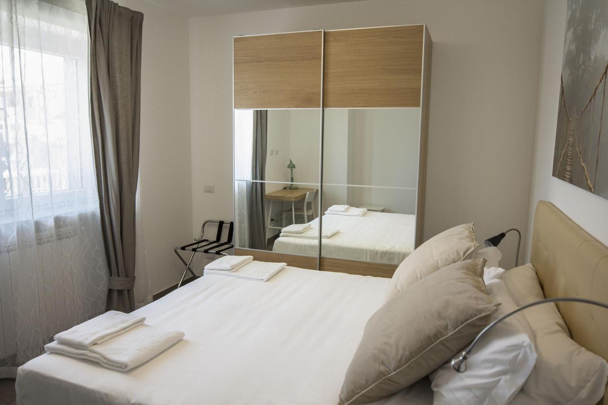 Rosa'S House Rome Airport Apartment Fiumicino Bagian luar foto