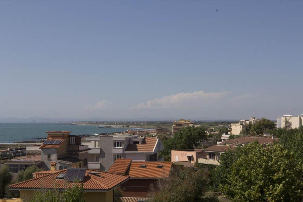 Rosa'S House Rome Airport Apartment Fiumicino Bagian luar foto